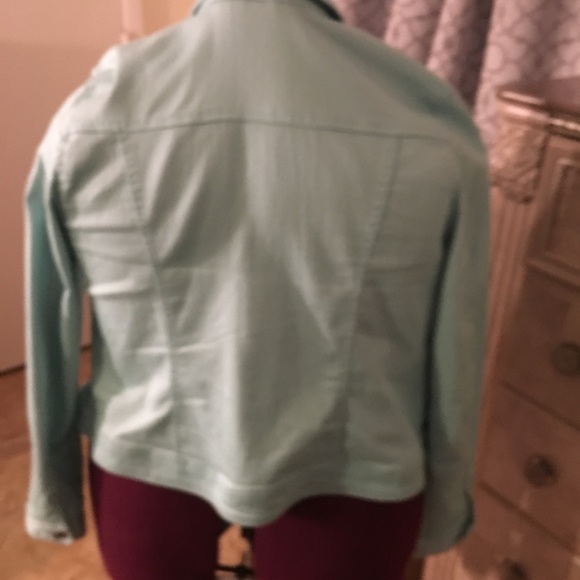 Jean jacket - Picture 3 of 4